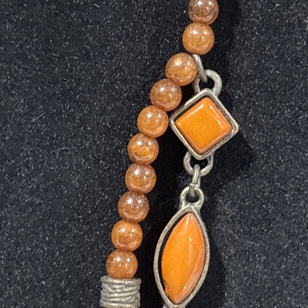 Lot Of 2 Unmarked Amber/Gold Necklaces - Picture 6 of 16